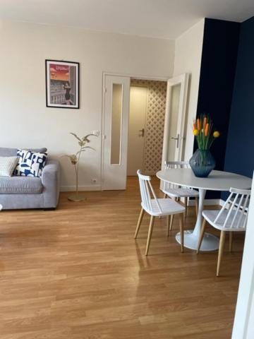 Le 21 Apartment Epernay Exterior photo